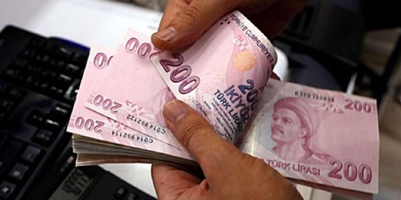 Memur maaşına 642 TL ekstra zam TBMM’de kabul edildi